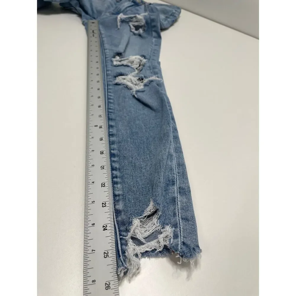 American Eagle Next Level Stretch Distressed Super‎ High Rise Jegging 2 Short